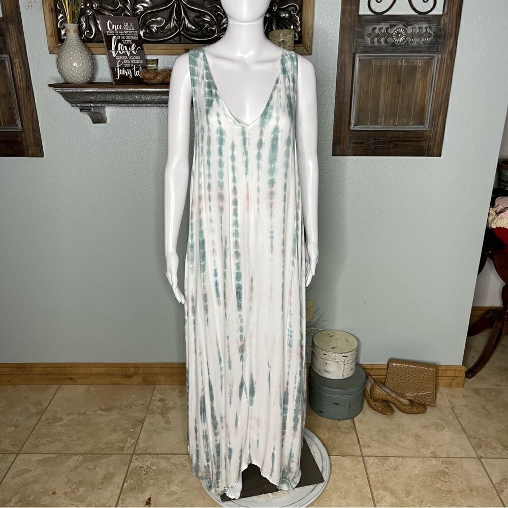 Young fabulous and Broke ALI Tie Dye Sleeveless V-neck Maxi Dress Size Small